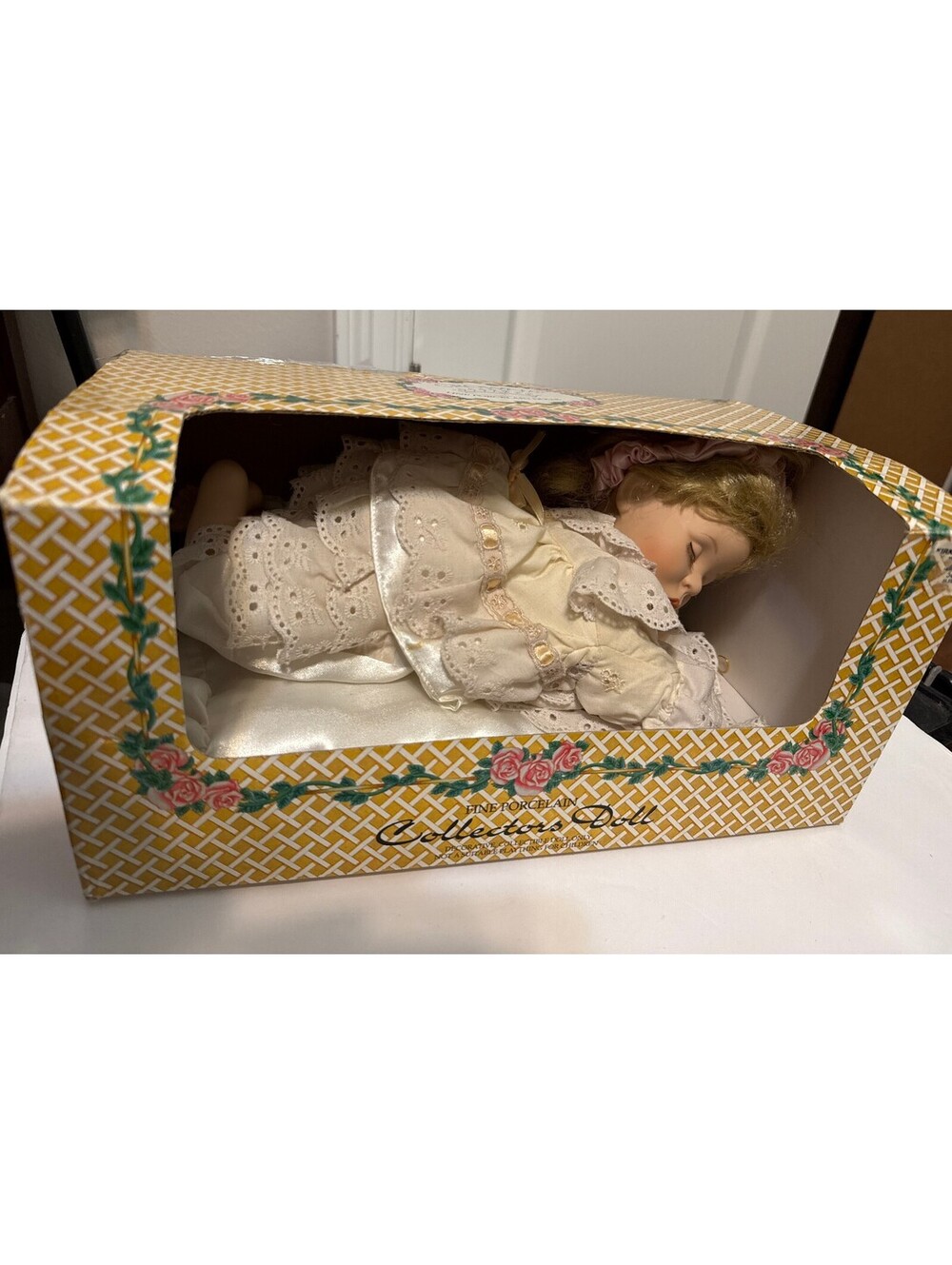 Vintage 1998 Crowne Fine Porcelain Sleeping Doll Margie in Original Box